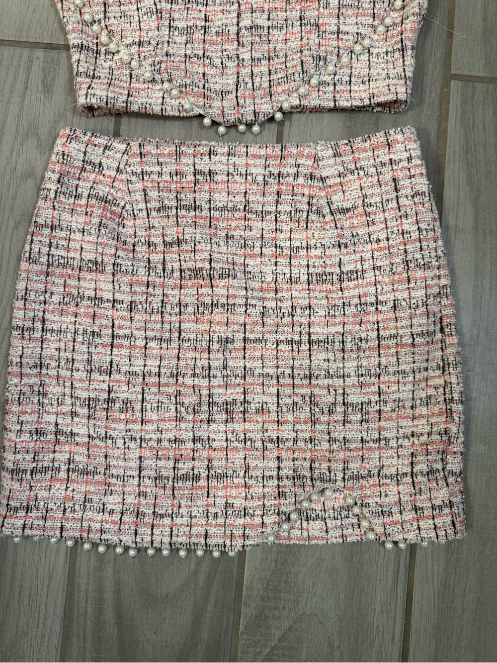 Thirty Thirty Pink Tweed Mini Skirt - Feminine High-Waist Mini - Picture 4 of 8